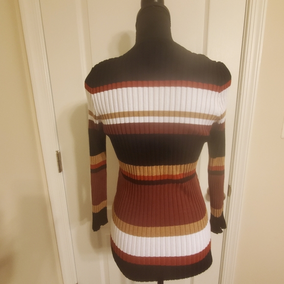 International Concepts sweater - Picture 2 of 3